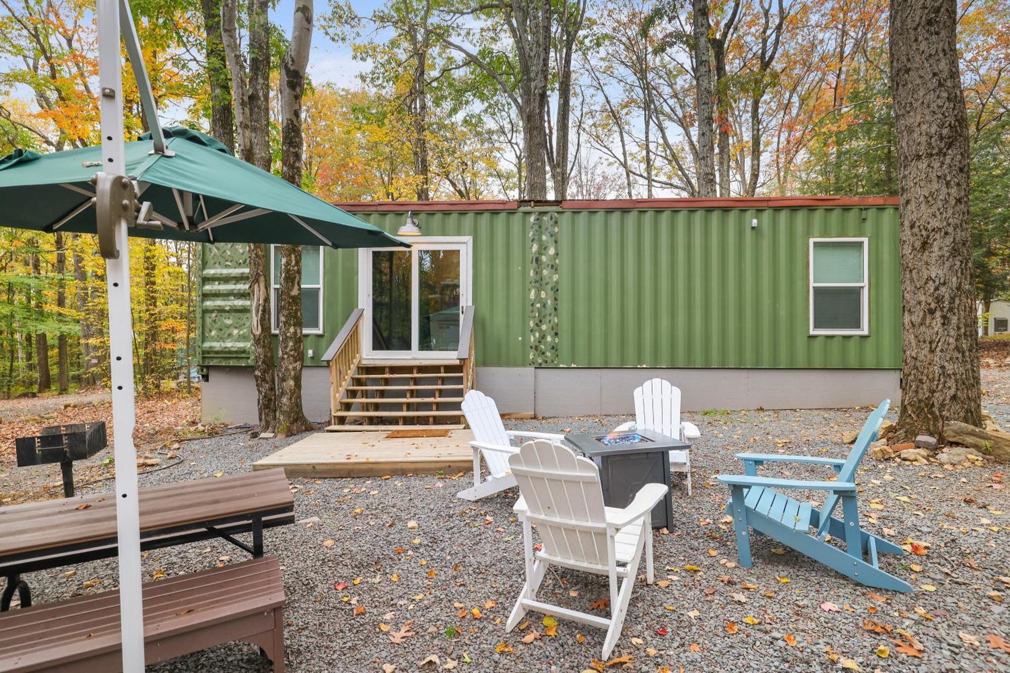 Camptel Poconos Lodging Hotel Albrightsville Exterior photo