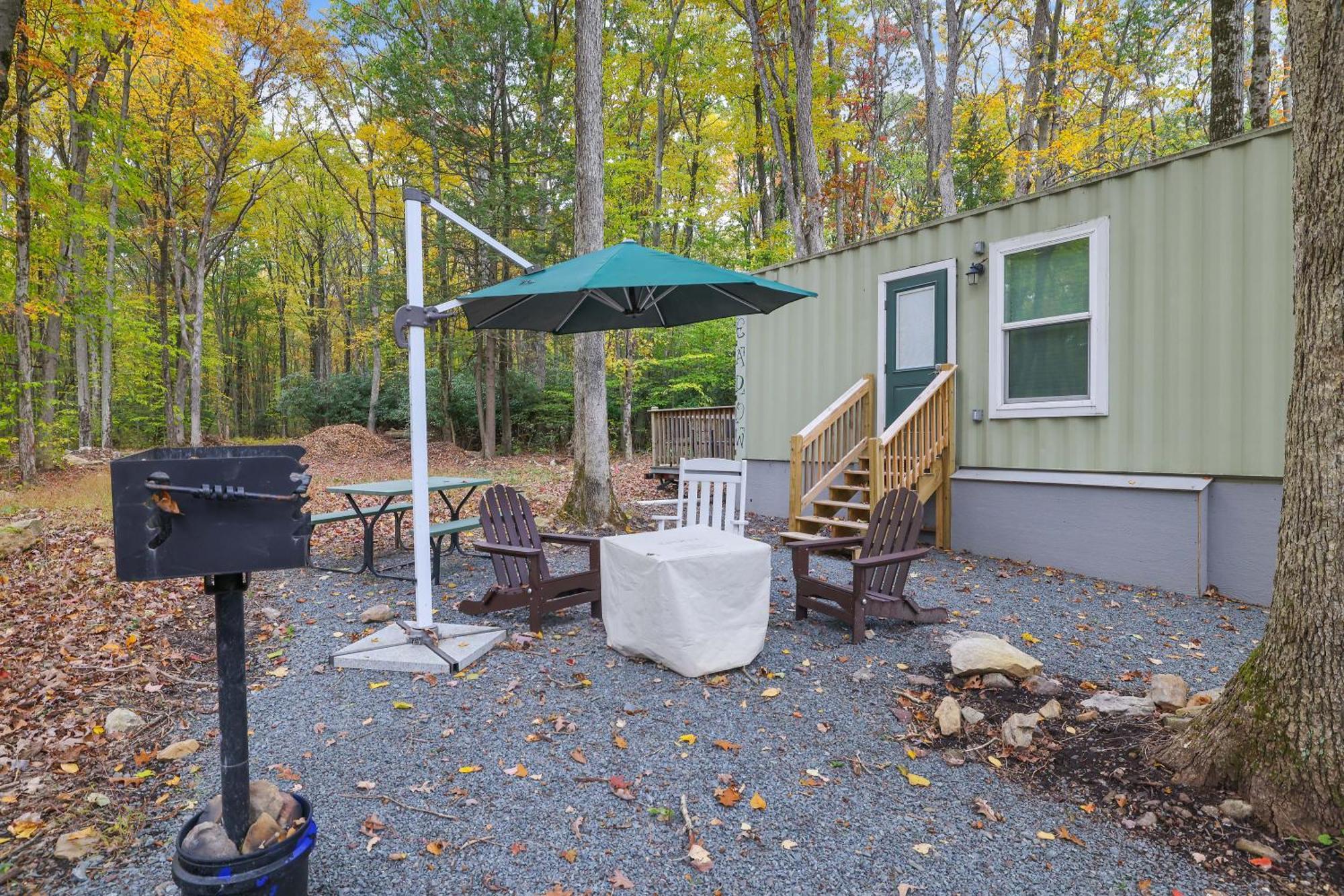 Camptel Poconos Lodging Hotel Albrightsville Exterior photo