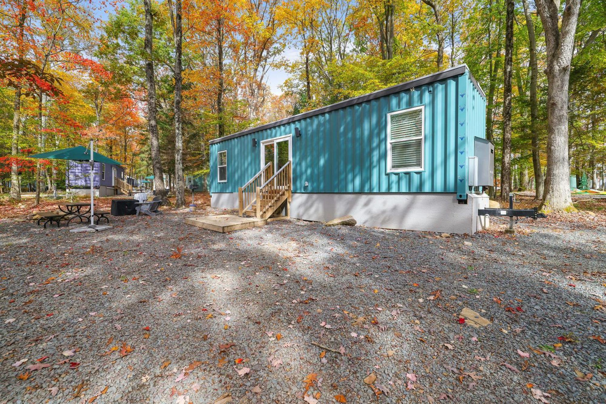 Camptel Poconos Lodging Hotel Albrightsville Exterior photo