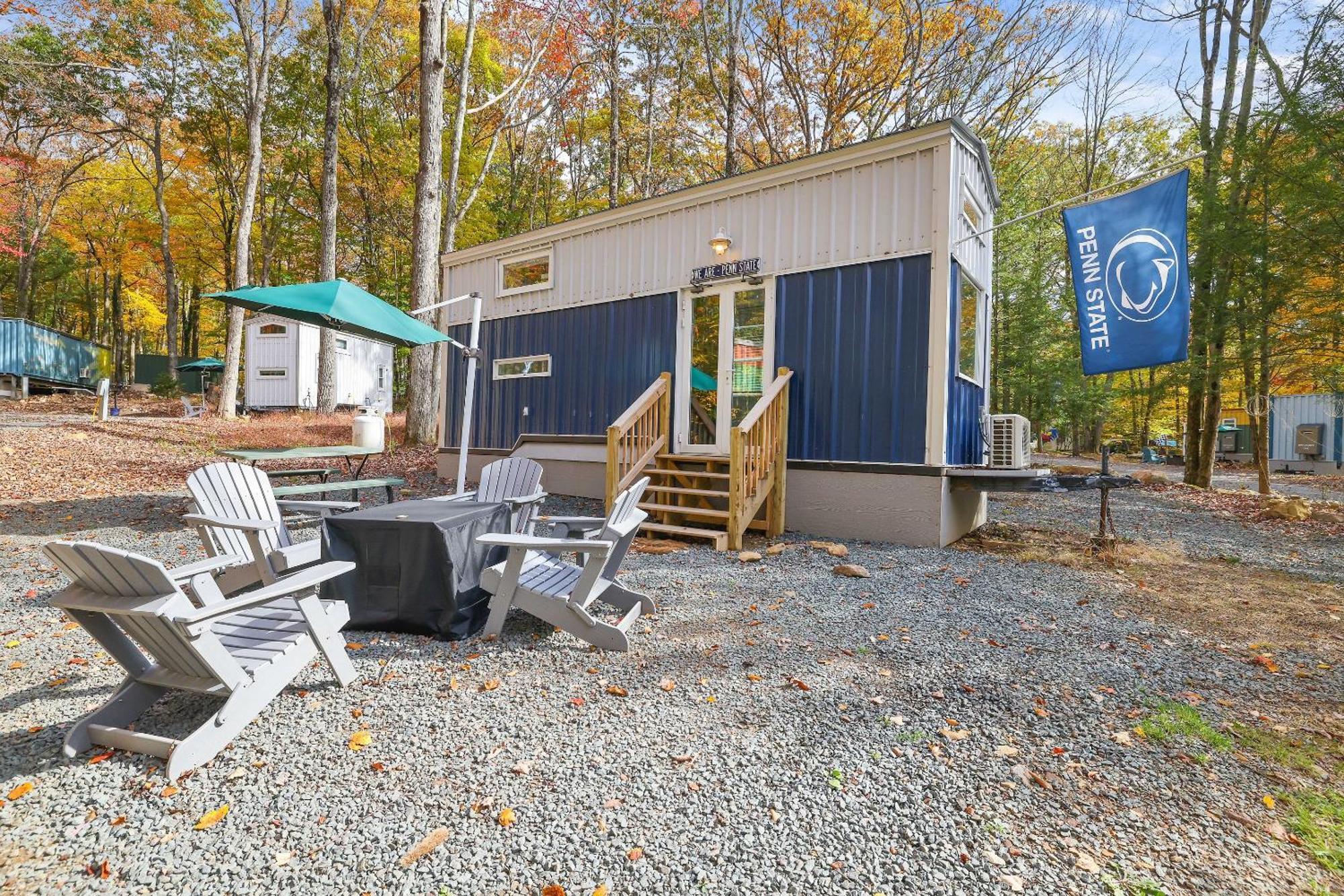 Camptel Poconos Lodging Hotel Albrightsville Exterior photo