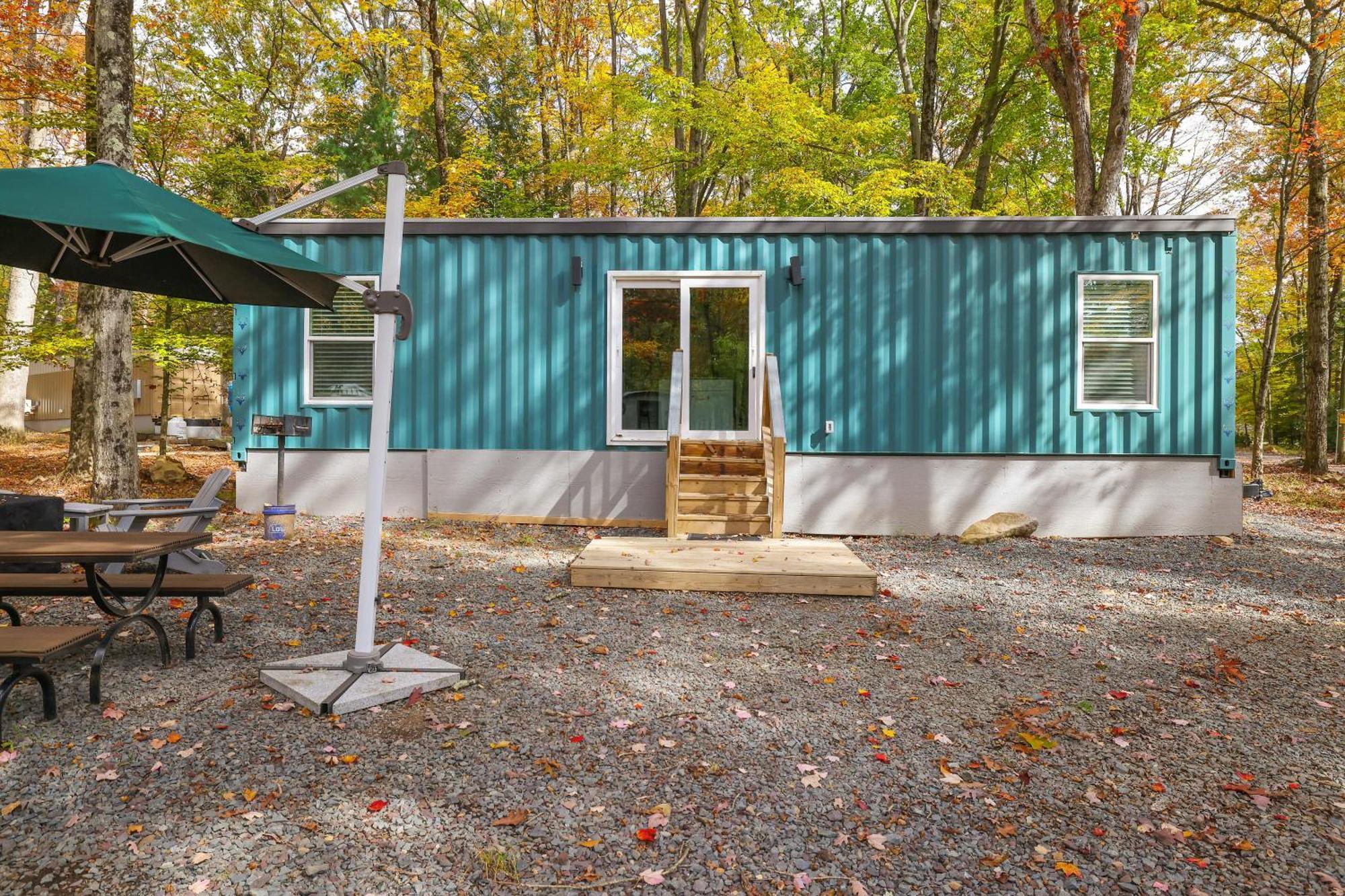 Camptel Poconos Lodging Hotel Albrightsville Exterior photo